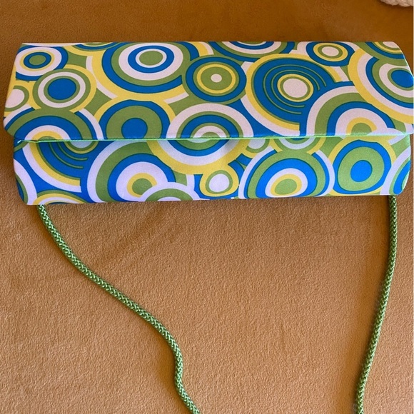 LE REGALE Satin Clutch with Strap - Picture 1 of 5